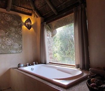 Woodbury Lodge Amakhala Game Reserve Zewnętrze zdjęcie